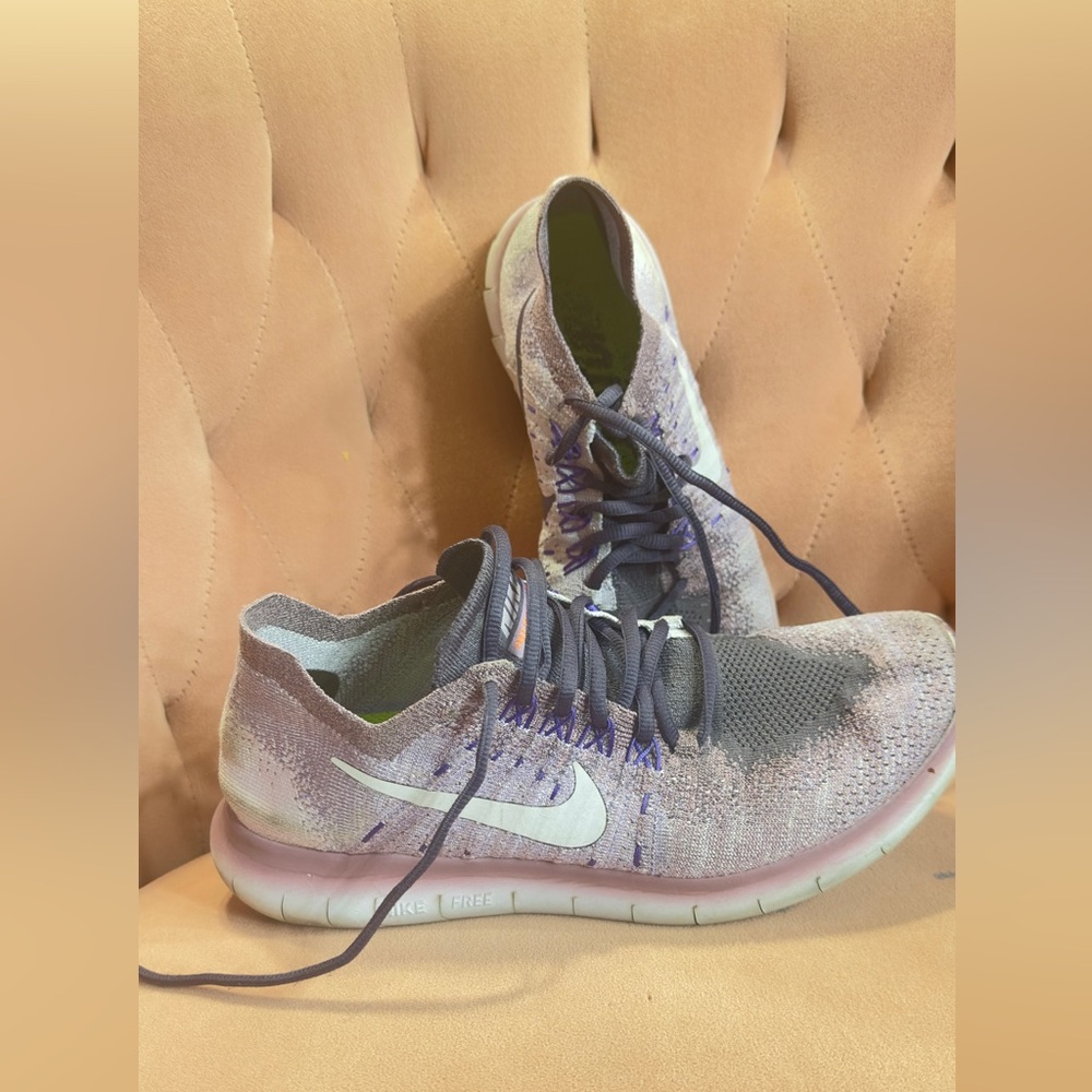 Nike Women's Purple and Gray Running Shoes